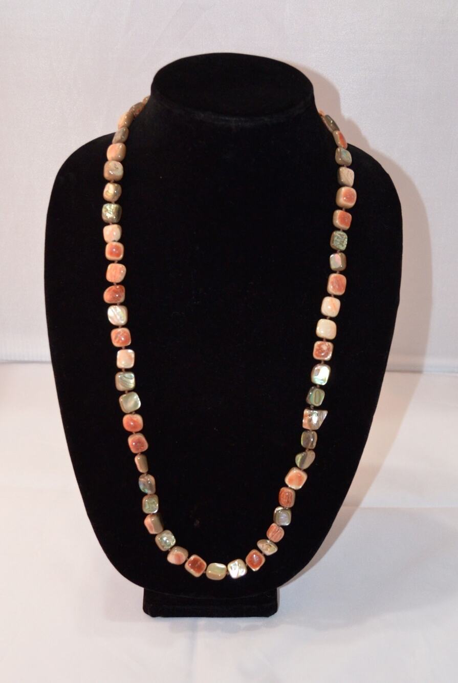 Les Bernard Designer Conch Shell Abalone Bead Strand Necklace 30"